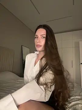 Snapshot of WildOrchid chatting on November 7, 2025, 10:21 pm WildOrchid online show from November 7, 2025, 10:21 pm