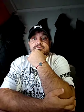 Futacisu online show from October 31, 2025, 2:56 am