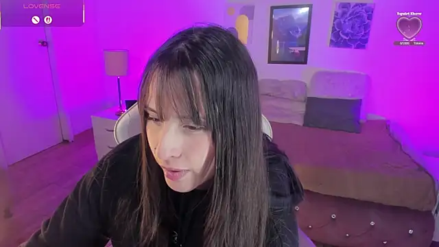Snapshot of Violeta_dss chatting on September 19, 2025, 2:29 pm Violeta dss online show from September 19, 2025, 2:29 pm