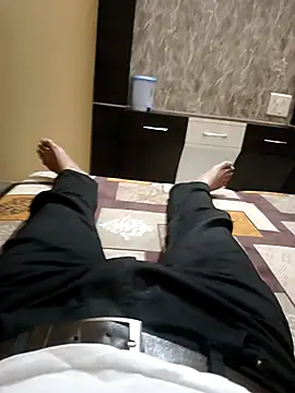 Snapshot of DudeBoyBad chatting on October 29, 2025, 10:39 am DudeBoyBad online show from October 29, 2025, 10:39 am