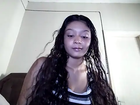 Snapshot of heleny901 chatting on January 24, 2025, 8:22 pm heleny901 online show from January 24, 2025, 8:22 pm