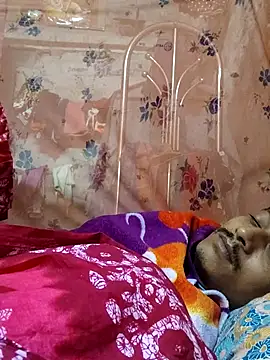 Snapshot of DARK_WINE_ chatting on November 16, 2025, 12:05 am DARK WINE online show from November 16, 2025, 12:05 am