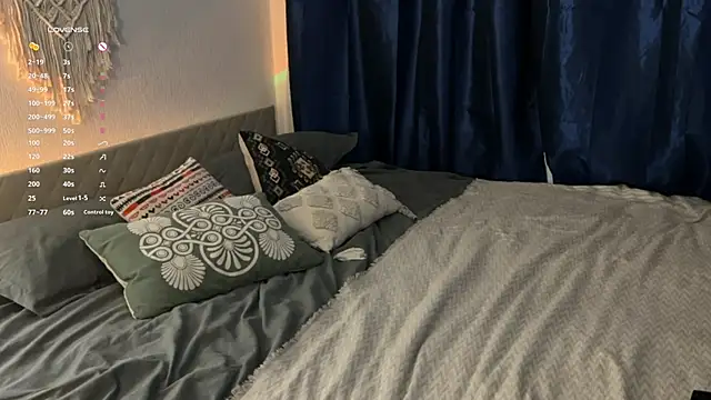 Snapshot of jennetdoll chatting on December 9, 2024, 3:22 pm jennetdoll online show from December 9, 2024, 3:22 pm