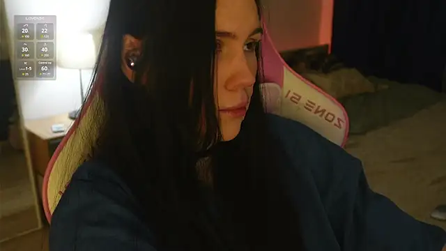 Snapshot of jennetdoll chatting on February 17, 2025, 5:32 pm jennetdoll online show from February 17, 2025, 5:32 pm