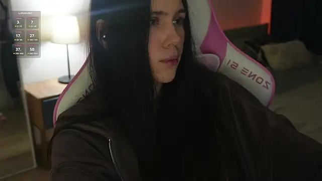 Snapshot of jennetdoll chatting on February 18, 2025, 7:52 pm jennetdoll online show from February 18, 2025, 7:52 pm