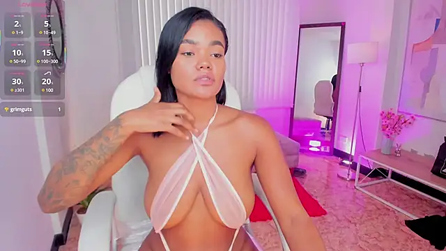 Snapshot of madisson_davon chatting on March 22, 2025, 4:37 pm madisson davon online show from March 22, 2025, 4:37 pm