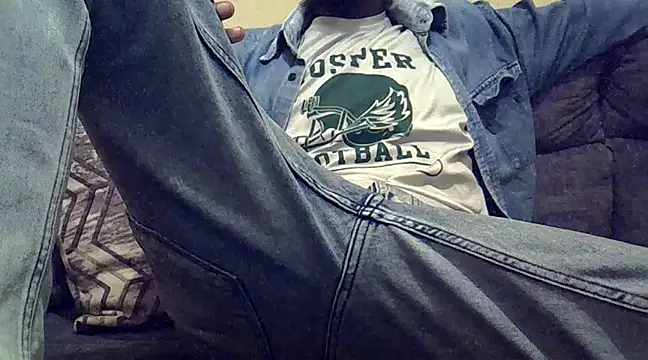 Delicious-D online show from February 13, 2025, 7:10 pm