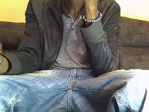 Delicious-D online show from February 14, 2025, 7:23 pm