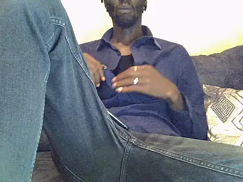 Delicious-D online show from March 12, 2025, 6:22 pm