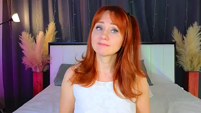 AlexaLenee online show from March 22, 2025, 5:28 am