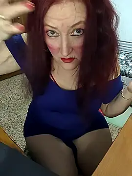 SabrinaXlovess online show from December 16, 2025, 6:57 pm