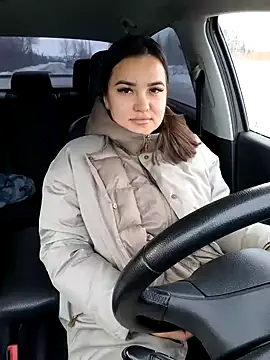 stacy stoone online show from February 5, 2025, 6:13 am