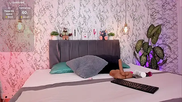 aihnoa split online show from November 20, 2025, 1:00 pm