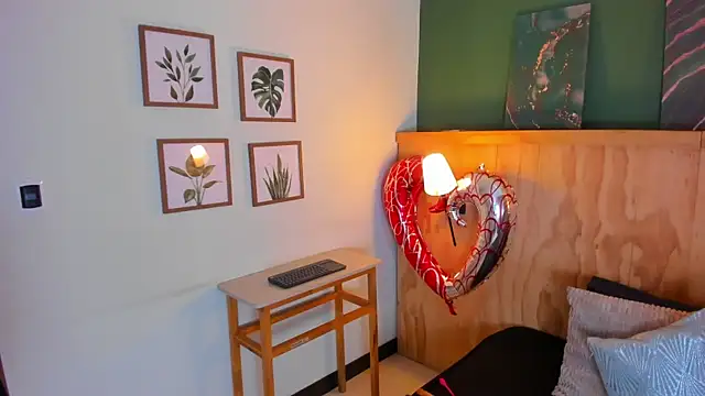 jacob-coper online show from February 24, 2025, 3:02 am