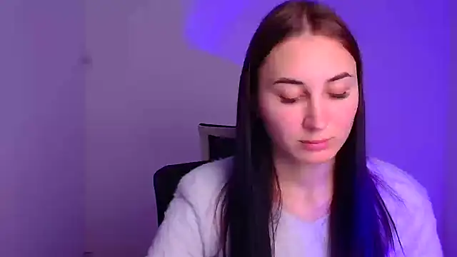 Snapshot of Jennifer_Blum chatting on December 22, 2024, 10:17 am Jennifer Blum online show from December 22, 2024, 10:17 am