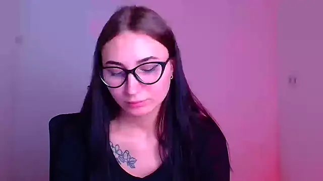 Snapshot of Jennifer_Blum chatting on January 22, 2025, 3:51 pm Jennifer Blum online show from January 22, 2025, 3:51 pm