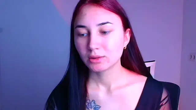 Snapshot of Jennifer_Blum chatting on February 5, 2025, 6:02 am Jennifer Blum online show from February 5, 2025, 6:02 am