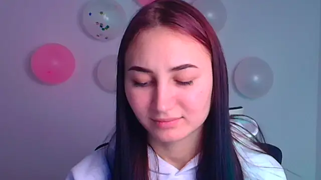 Snapshot of Jennifer_Blum chatting on February 20, 2025, 9:11 am Jennifer Blum online show from February 20, 2025, 9:11 am