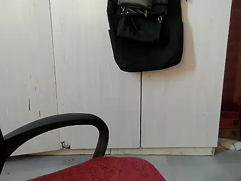 Destiny Desire online show from November 23, 2025, 9:31 am