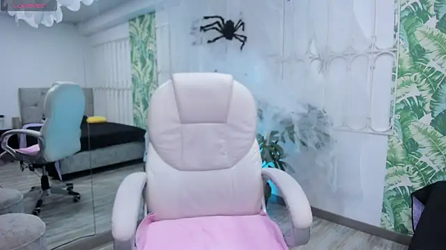 Snapshot of anny_sweet72 chatting on October 2, 2025, 12:34 pm anny sweet72 online show from October 2, 2025, 12:34 pm
