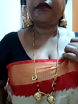 Snapshot of Swapna_143 chatting on December 30, 2024, 4:51 pm Swapna 143 online show from December 30, 2024, 4:51 pm