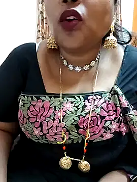 Snapshot of Swapna_143 chatting on December 31, 2024, 4:57 pm Swapna 143 online show from December 31, 2024, 4:57 pm