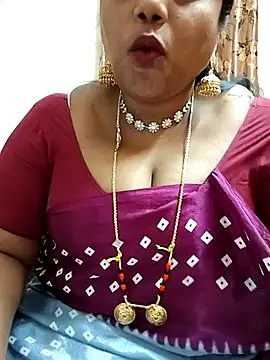 Snapshot of Swapna_143 chatting on February 3, 2025, 4:52 pm Swapna 143 online show from February 3, 2025, 4:52 pm