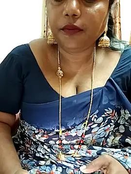 Snapshot of Swapna_143 chatting on February 6, 2025, 4:36 pm Swapna 143 online show from February 6, 2025, 4:36 pm