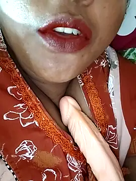 Snapshot of Swapna_143 chatting on March 20, 2025, 5:58 pm Swapna 143 online show from March 20, 2025, 5:58 pm