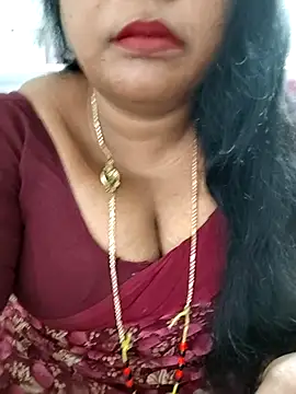 Snapshot of Swapna_143 chatting on September 22, 2025, 3:19 am Swapna 143 online show from September 22, 2025, 3:19 am
