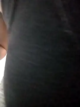 kBossgirls online show from November 26, 2025, 11:44 am