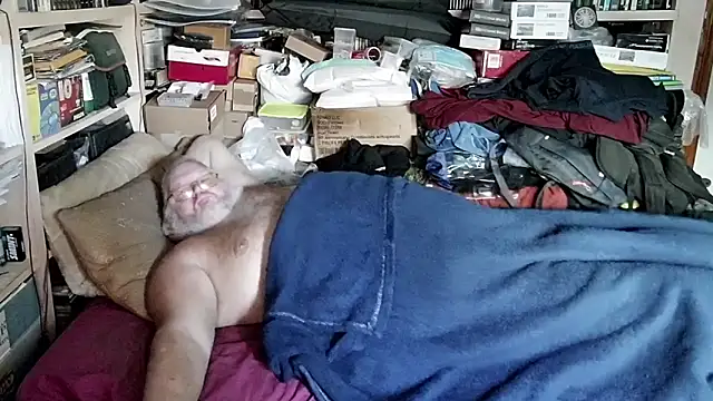 hadeszeuss2 online show from December 17, 2024, 3:06 pm