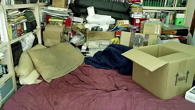 hadeszeuss2 online show from January 30, 2025, 5:39 pm