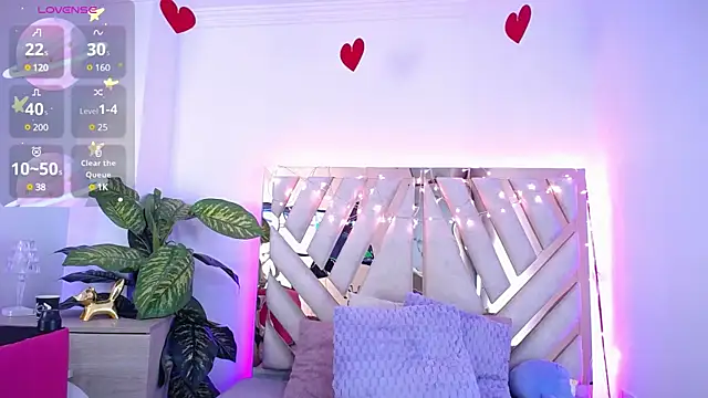 Snapshot of Camille_jhonson chatting on March 14, 2025, 5:35 pm Camille jhonson online show from March 14, 2025, 5:35 pm