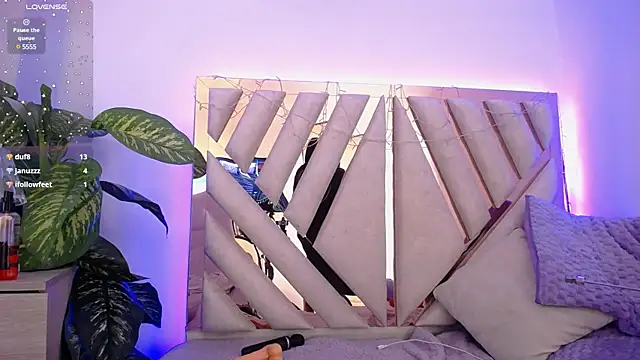 Snapshot of Camille_jhonson chatting on March 16, 2025, 4:56 pm Camille jhonson online show from March 16, 2025, 4:56 pm