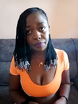 Snapshot of pretty-eyes23 chatting on December 16, 2024, 10:40 am pretty-eyes23 online show from December 16, 2024, 10:40 am