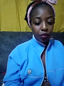 Snapshot of pretty-eyes23 chatting on February 8, 2025, 7:49 pm pretty-eyes23 online show from February 8, 2025, 7:49 pm