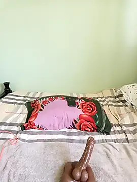 Snapshot of pretty-eyes23 chatting on February 26, 2025, 9:10 am pretty-eyes23 online show from February 26, 2025, 9:10 am