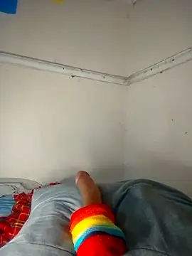 Snapshot of pretty-eyes23 chatting on October 27, 2025, 5:17 pm pretty-eyes23 online show from October 27, 2025, 5:17 pm