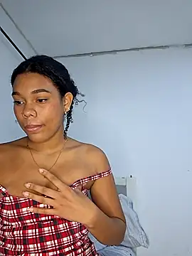 Snapshot of Dena_k_ chatting on March 5, 2025, 10:55 am Dena k online show from March 5, 2025, 10:55 am