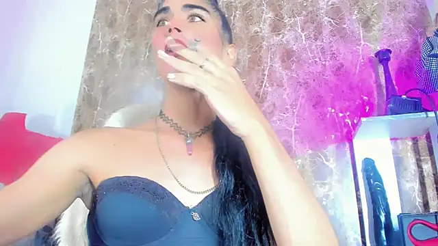 Snapshot of hannabigdirty chatting on October 9, 2025, 12:14 pm hannabigdirty online show from October 9, 2025, 12:14 pm