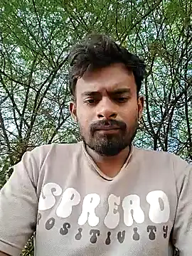 rayhan085 online show from November 8, 2025, 10:26 am