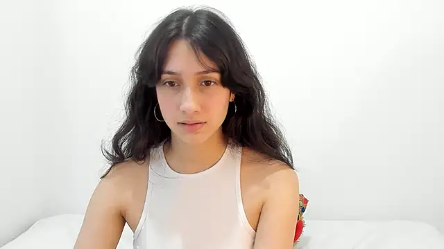 Snapshot of ericbana__ chatting on January 20, 2025, 6:21 am ericbana   online show from January 20, 2025, 6:21 am