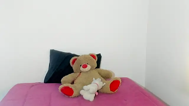 Snapshot of ericbana__ chatting on November 15, 2025, 3:15 am ericbana online show from November 15, 2025, 3:15 am