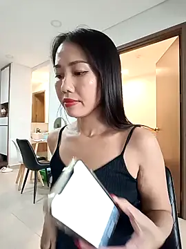 Snapshot of Sugar2k5 chatting on December 27, 2024, 4:26 am Sugar2k5 online show from December 27, 2024, 4:26 am