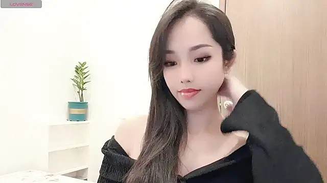 Snapshot of Sugar2k5 chatting on November 27, 2025, 3:41 am Sugar2k5 online show from November 27, 2025, 3:41 am