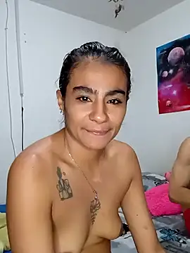 Snapshot of Leslly_ chatting on February 17, 2025, 2:04 pm Leslly online show from February 17, 2025, 2:04 pm