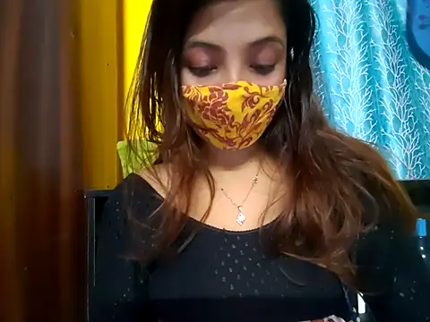 cutesoma2 online show from November 12, 2025, 5:35 pm