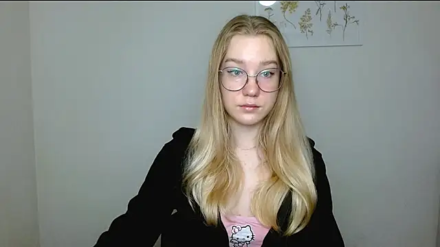 Snapshot of cindi_hot chatting on November 2, 2025, 9:44 am cindi hot online show from November 2, 2025, 9:44 am