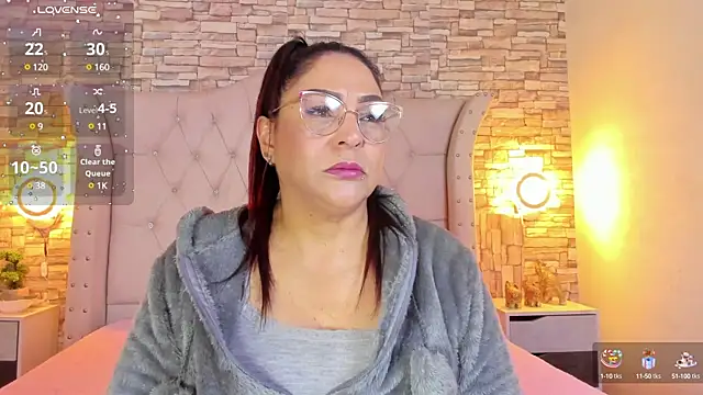 Snapshot of Gina_Myers chatting on January 15, 2025, 12:36 pm Gina Myers online show from January 15, 2025, 12:36 pm